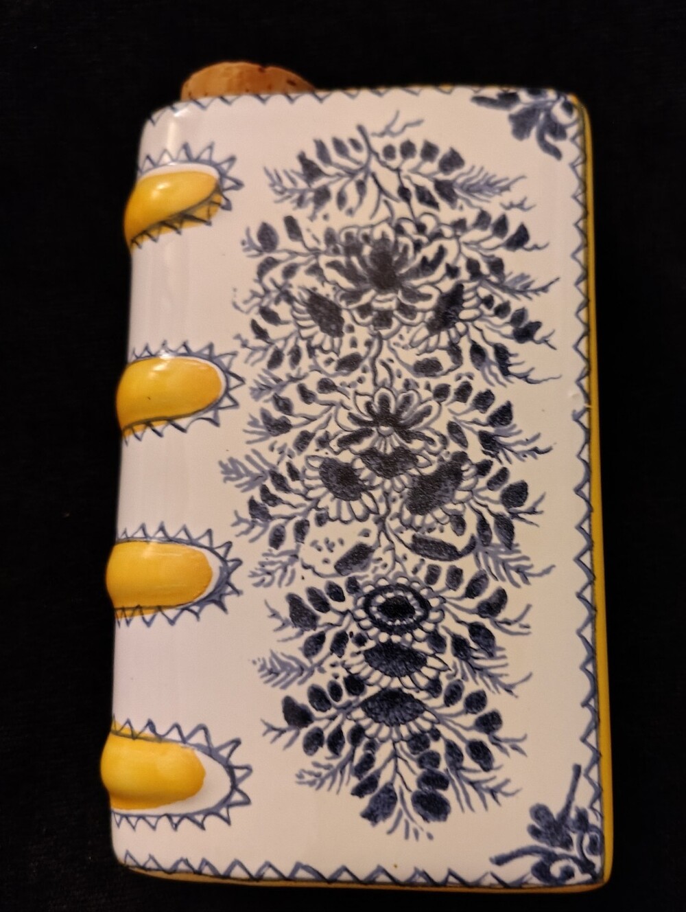 Metropolitan Museum Of Art Ceramic Book Flask